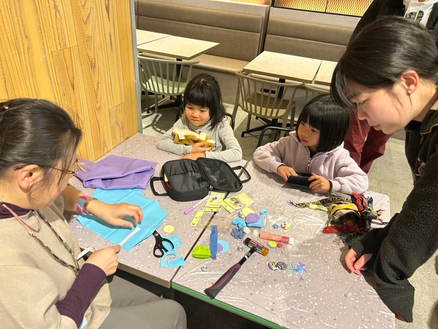 こみかる手芸部の様子